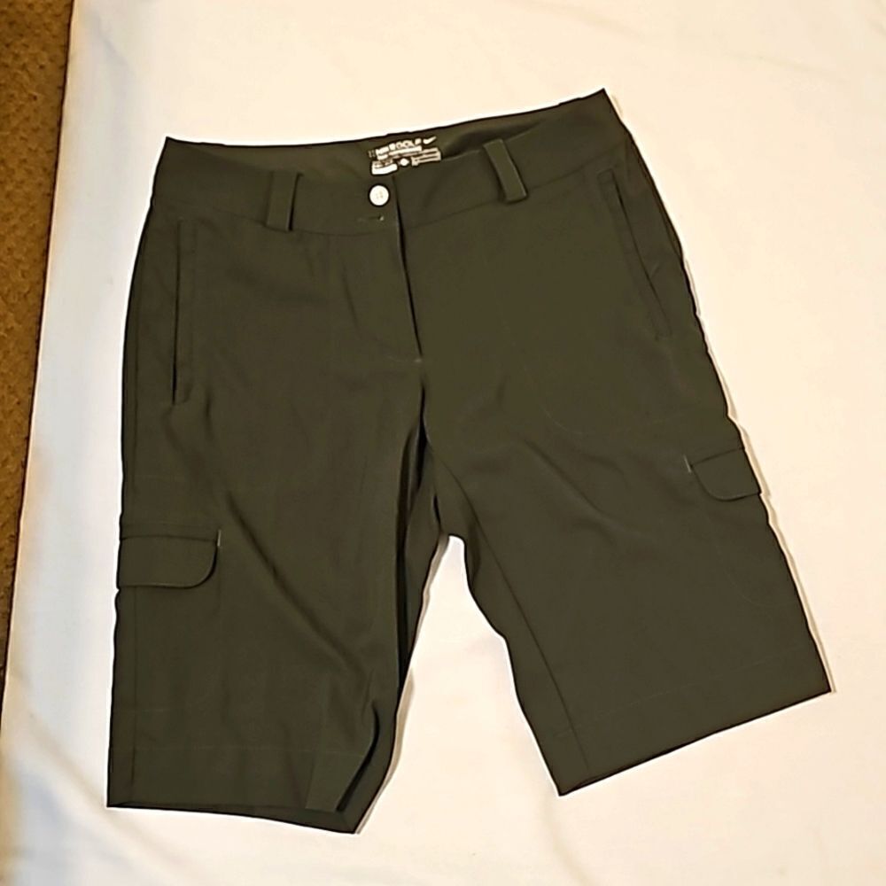 NikeGolf‎ Dri-Fit Tour Performance Capri Pants Women’s size 6